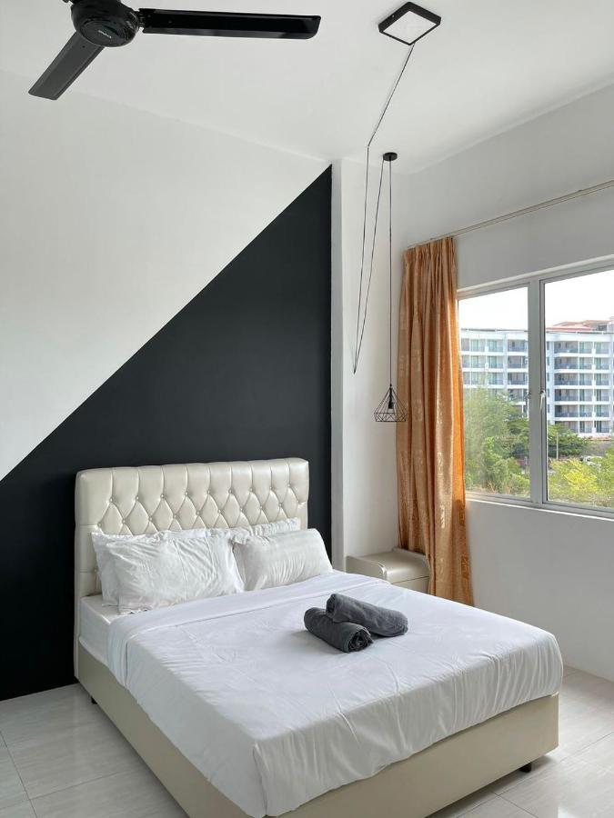 Simfoni Beliza Apartment With Roof Top Pool By Vintage Kuah Extérieur photo