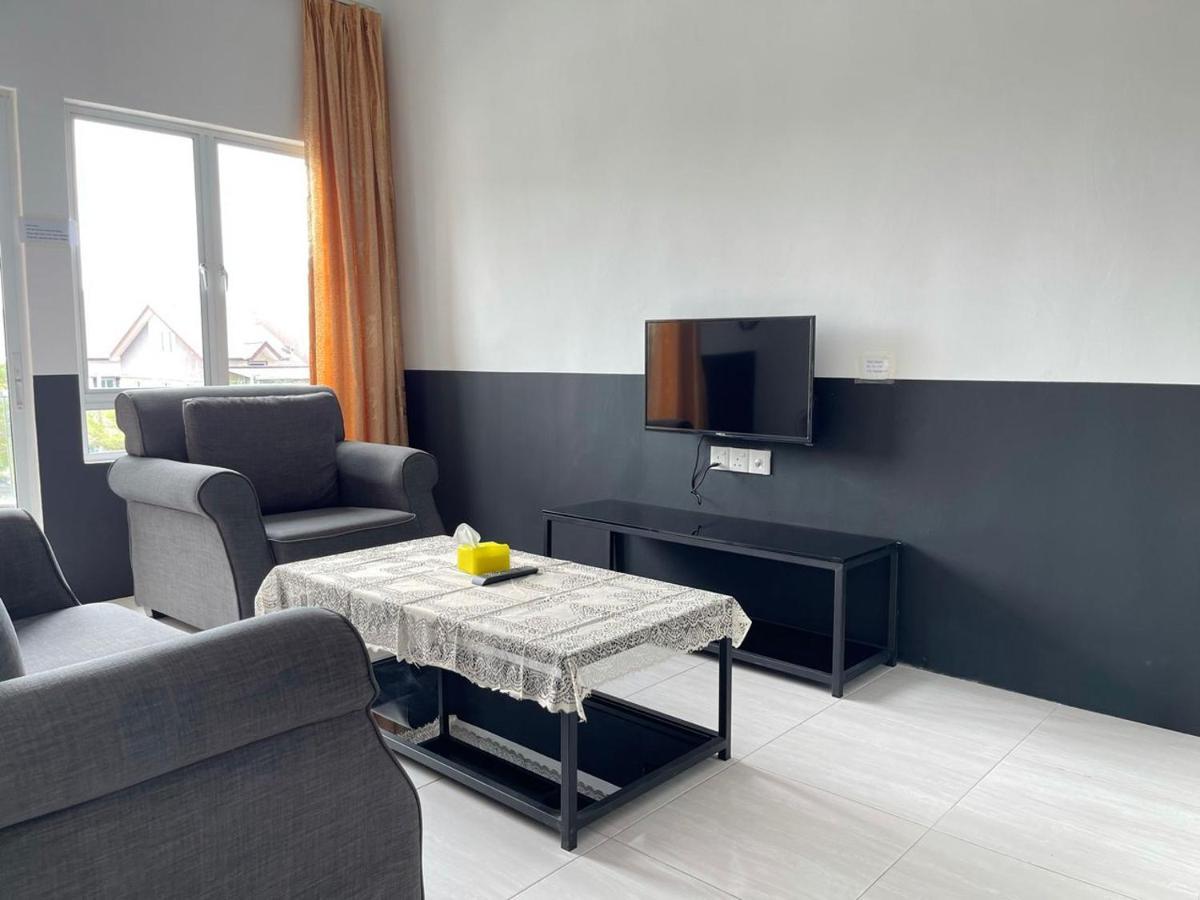 Simfoni Beliza Apartment With Roof Top Pool By Vintage Kuah Extérieur photo
